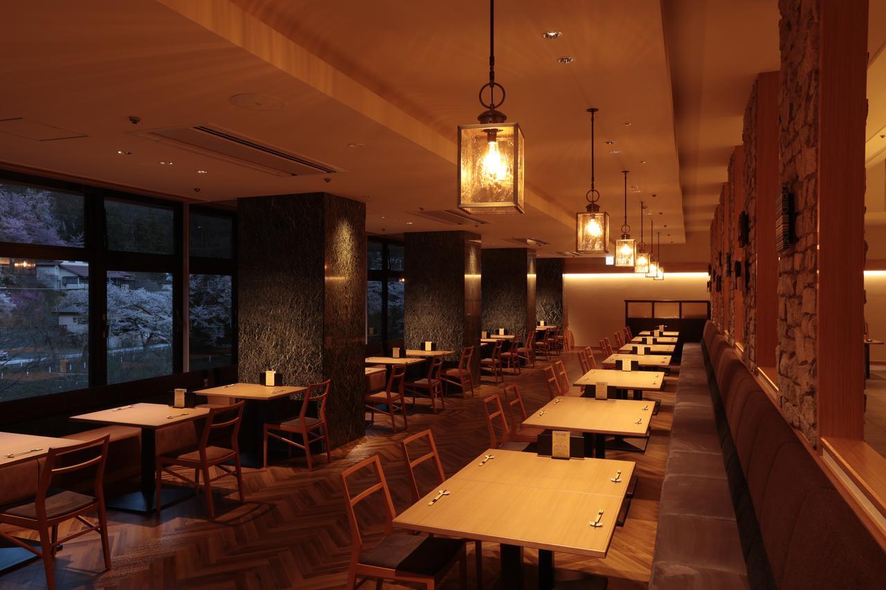 Minakami Hotel Juraku Екстер'єр фото