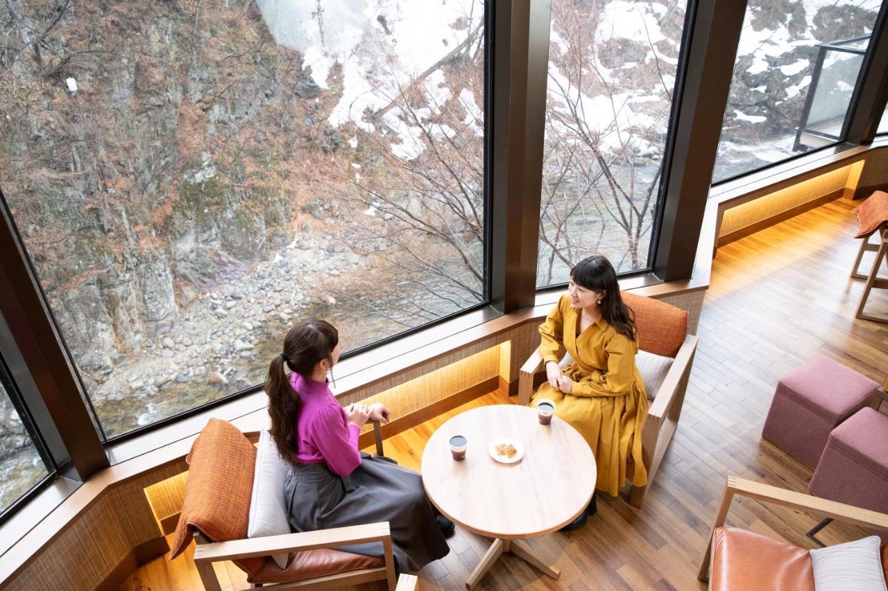 Minakami Hotel Juraku Екстер'єр фото